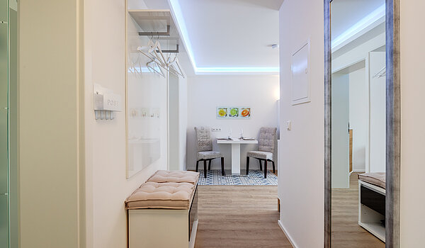 Квартира в многоэтажно доме с 2 комнатами | München-Allach | 70412 | ...Diele