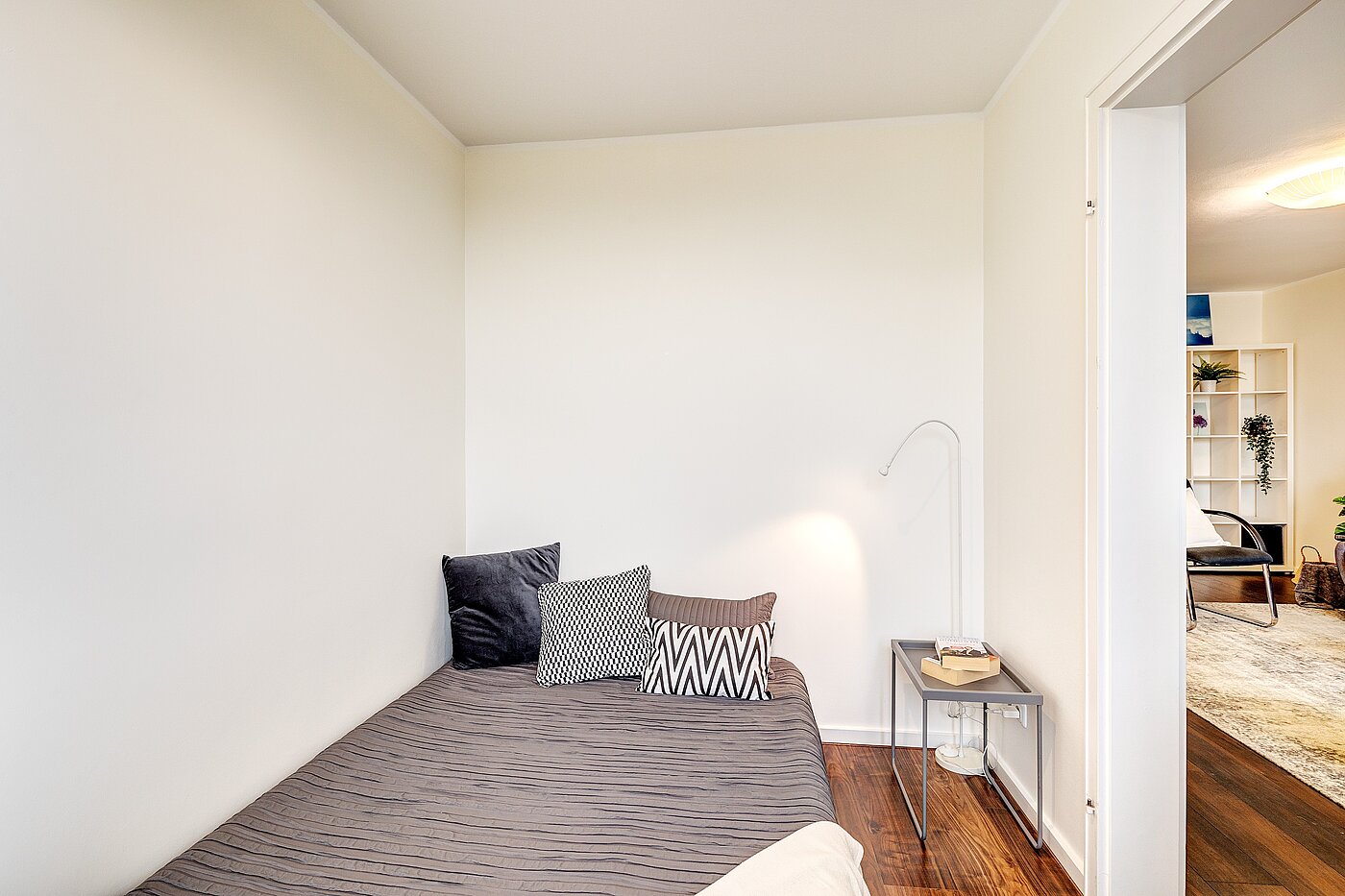 Квартира в многоэтажно доме с 2 комнатами | München-Bogenhausen | 2206ML3 | ...das Schlafzimmer