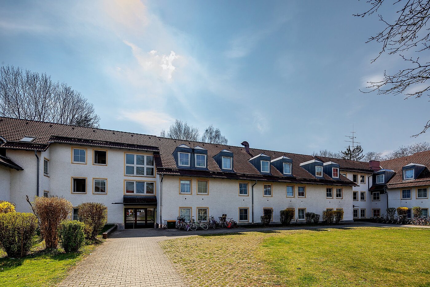 Квартира в многоэтажно доме с 1 комнатная | München-Trudering | 2011ML4 | Außenansicht