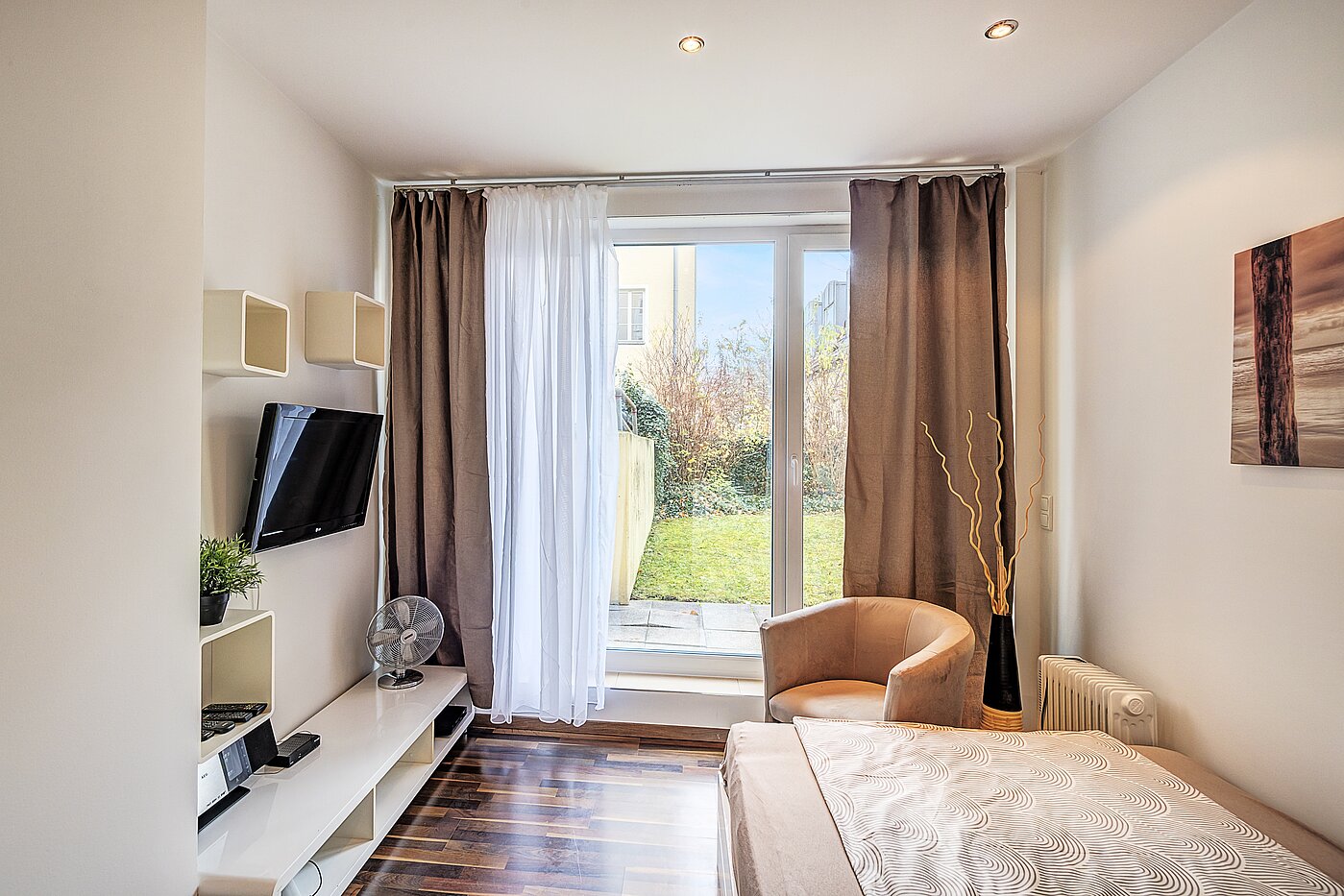 Плоский с 4 комнатами | München-Neuhausen | 70471 | Apartment 1 Wohn- und...