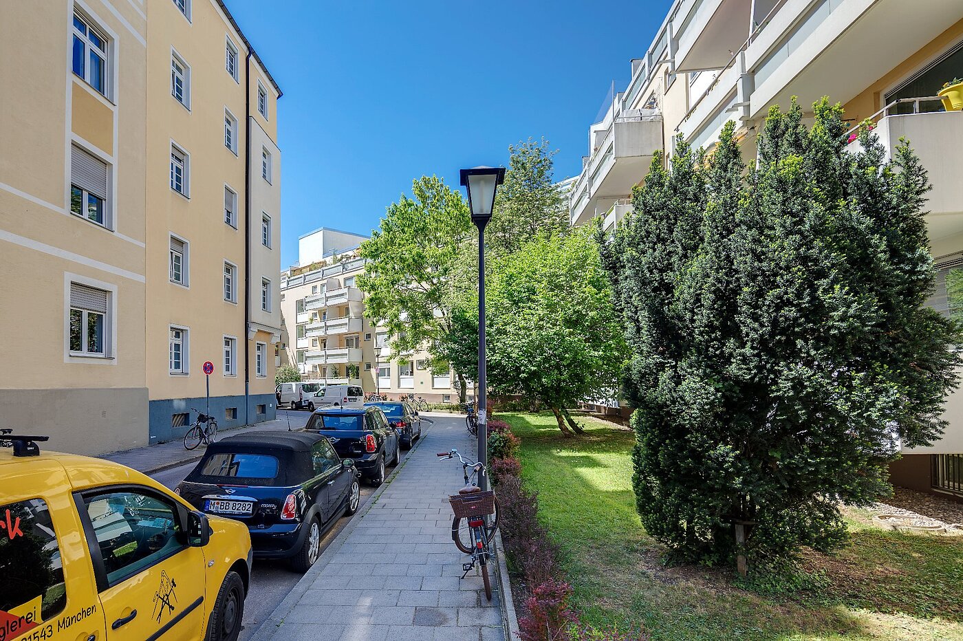 Квартира в многоэтажно доме с 3 комнатами | München-Neuhausen | 1803D7 | Straßenansicht