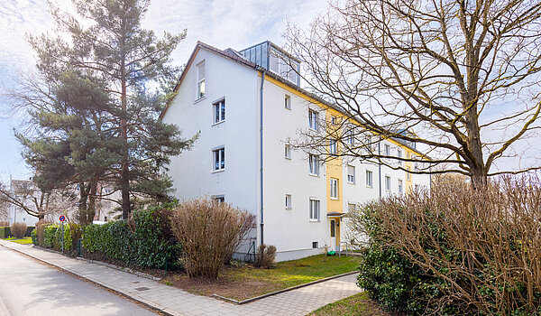 Квартира в многоэтажно доме с 2 комнатами | München-Allach | 70412 | Gepflegtes Objekt