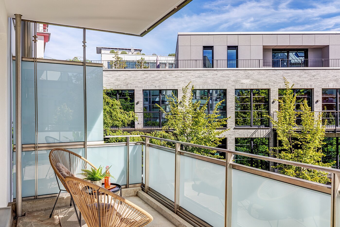 Квартира в многоэтажно доме с 3 комнатами | München-Neuhausen | 70489 | Sonniger Balkon