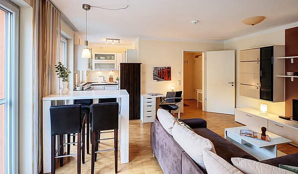 Квартира в многоэтажно доме с 2 комнатами | München-Schwabing | 703161 | Wohnzimmer