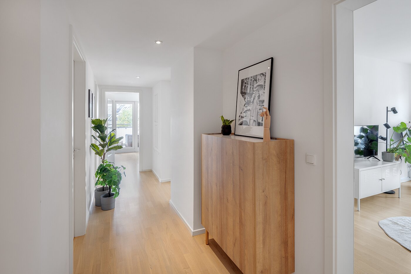 Квартира в многоэтажно доме с 3 комнатами | München-Ludwigsvorstadt | 70488 | Schöner Flur
