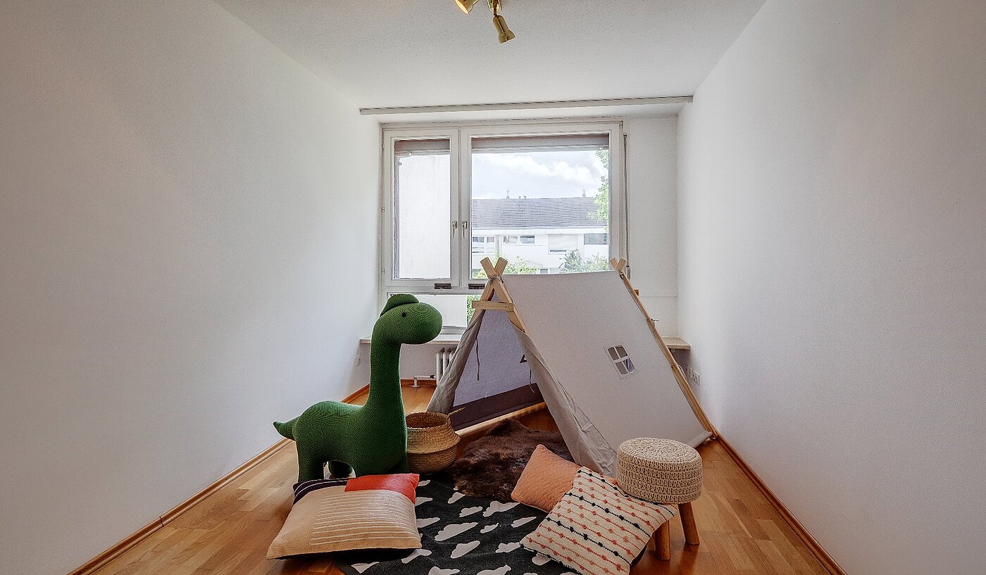 Квартира в многоэтажно доме с 5.5 комнатами | Weßling | 1907ML4 | ...und Kinder-...