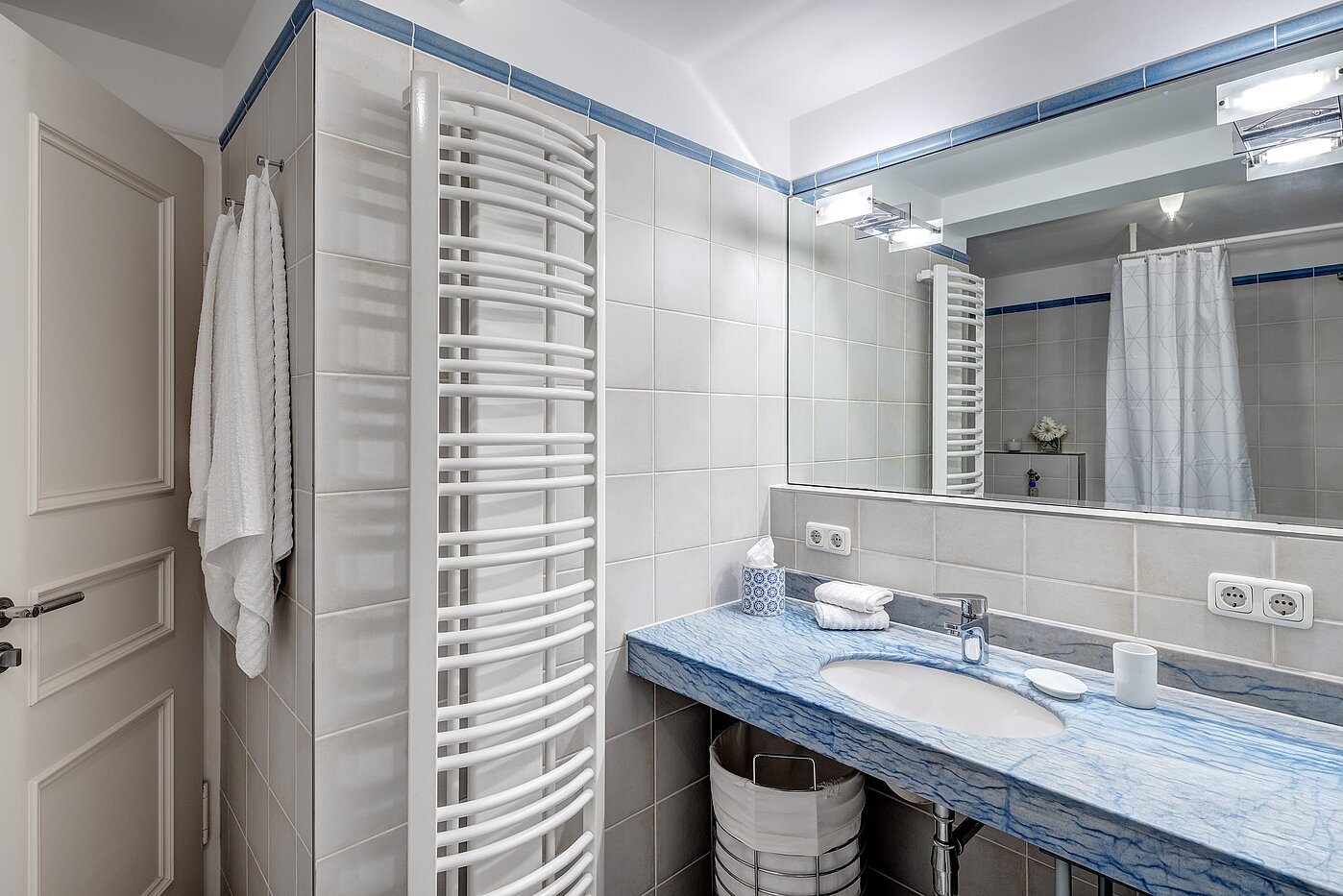Квартира в многоэтажно доме с 3 комнатами | München-Schwabing | 2212ML1 | ...Badezimmer