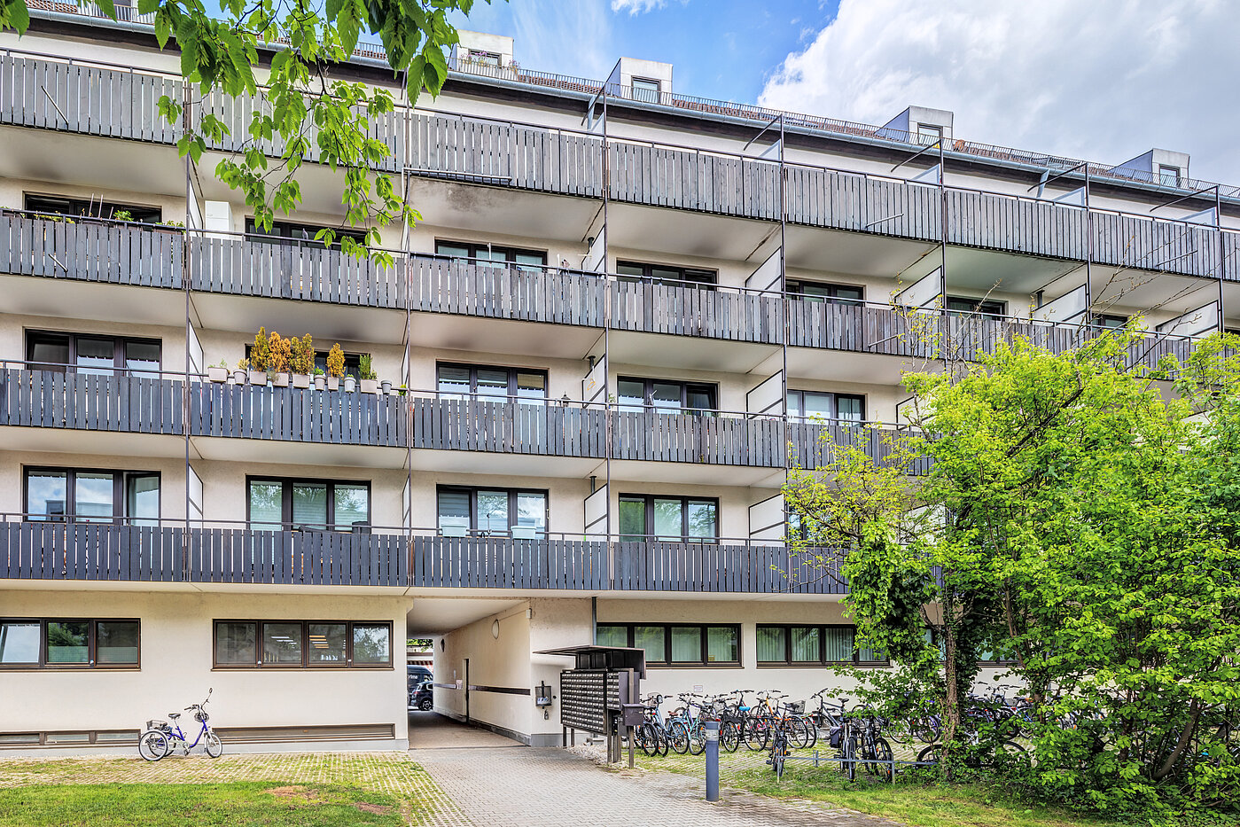 Квартира в многоэтажно доме с 1 комнатная | München-Milbertshofen | 704371 | Gepflegtes...