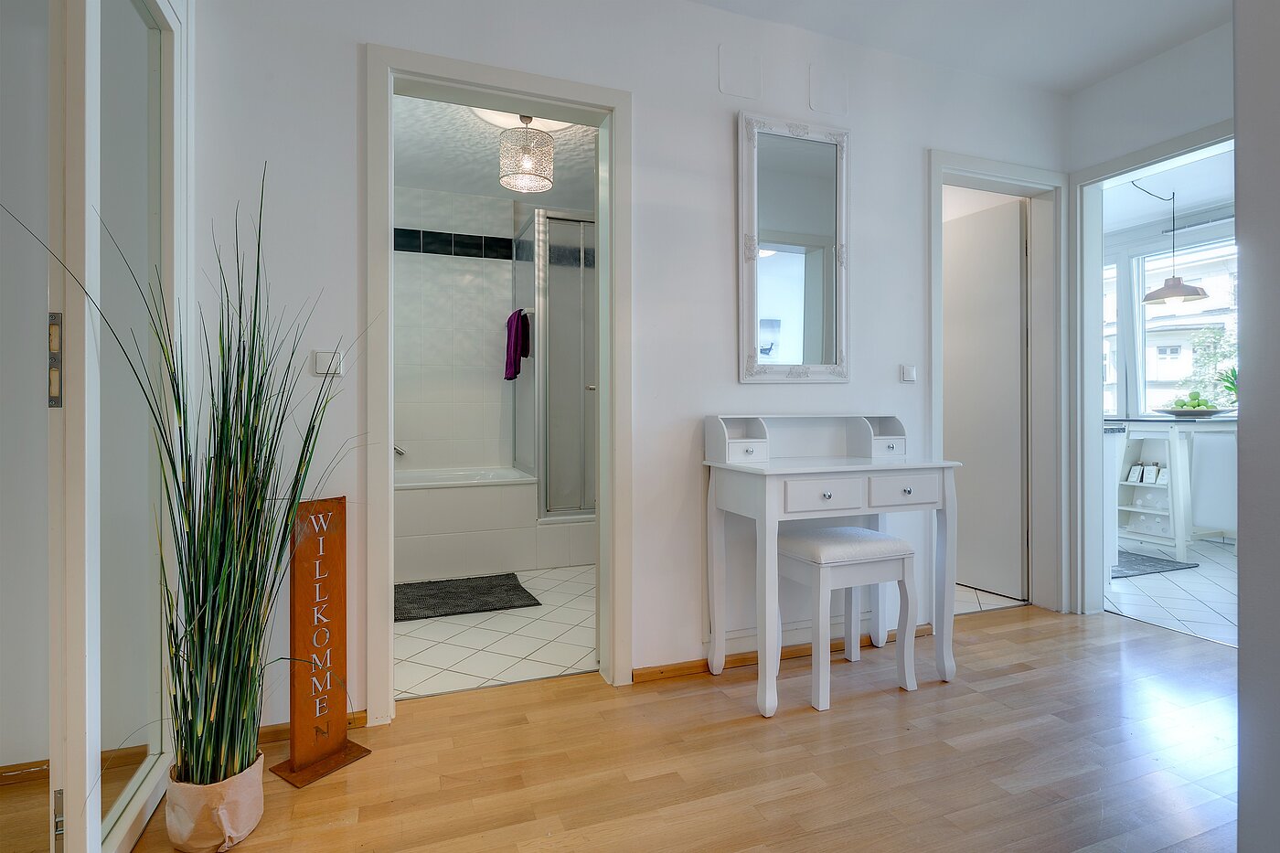 Квартира в многоэтажно доме с 3 комнатами | München-Isarvorstadt | 70157 | Diele mit Stauraum