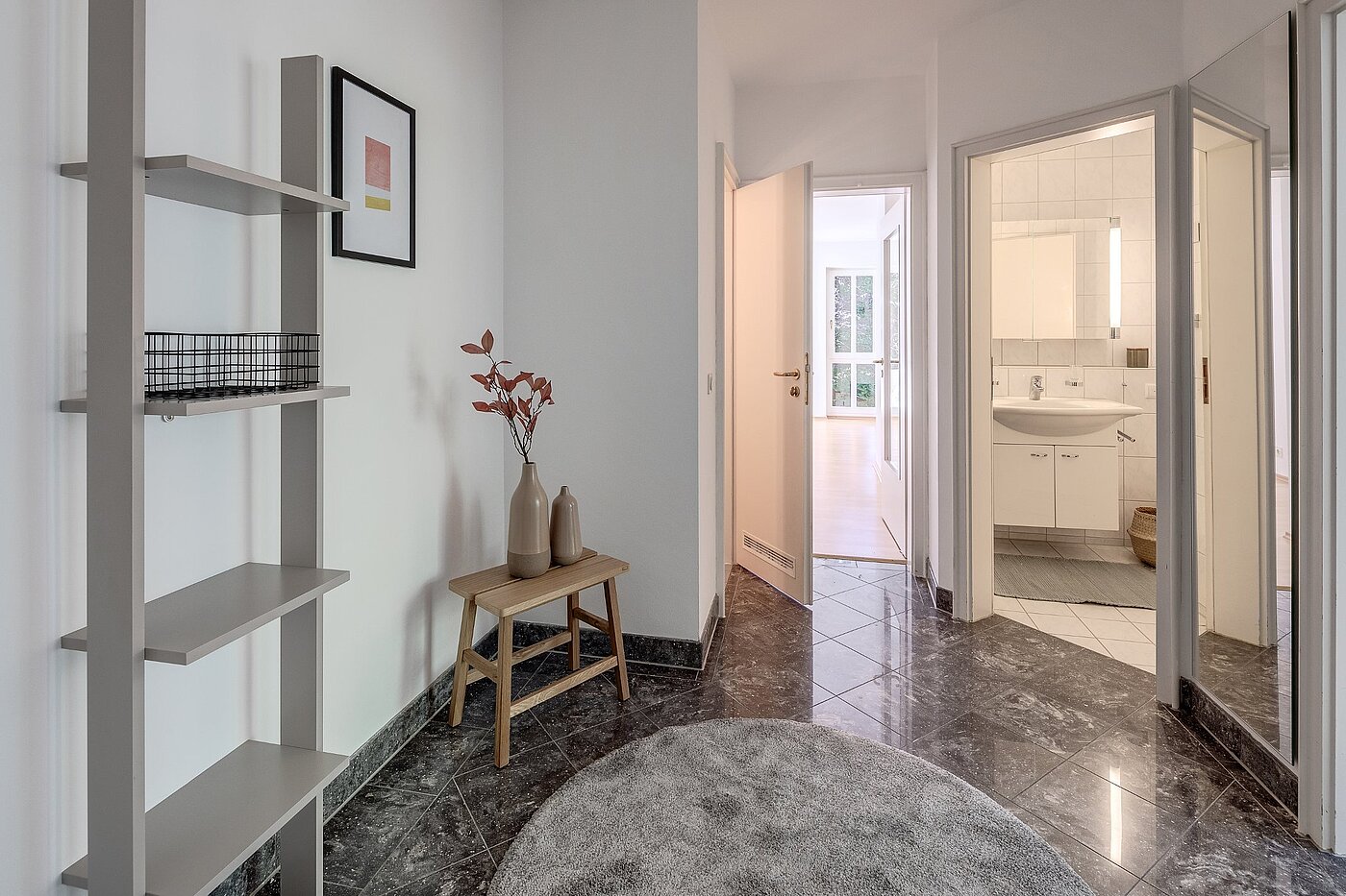 Квартира в многоэтажно доме с 3 комнатами | München-Harlaching | 1908ML6 | Elegante Diele