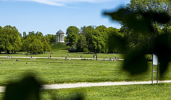 Квартира в многоэтажно доме с 3 комнатами | 70046 | Englischer Garten
