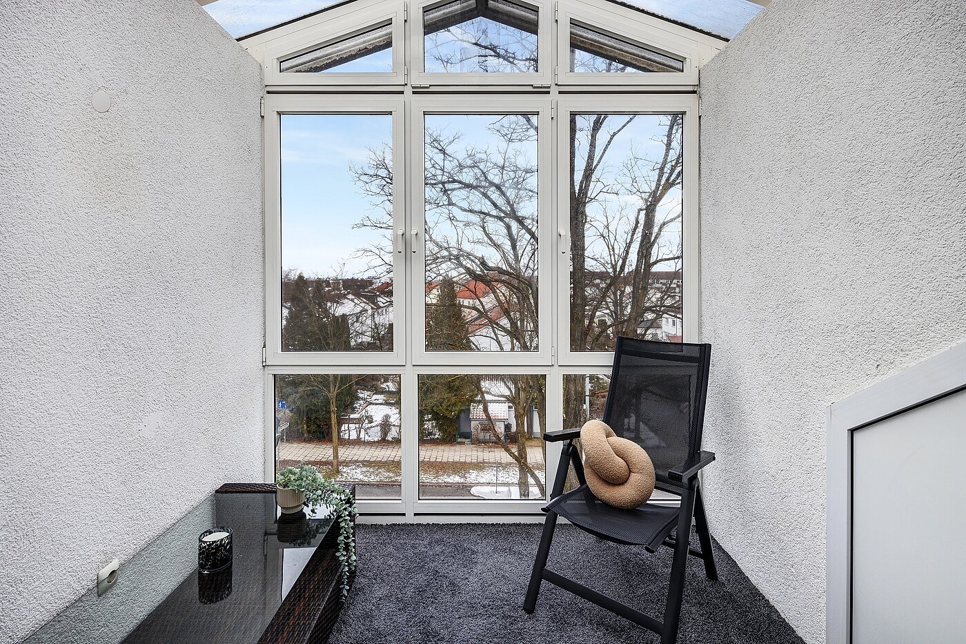 Квартира в многоэтажно доме с 2 комнатами | Poing | 70373