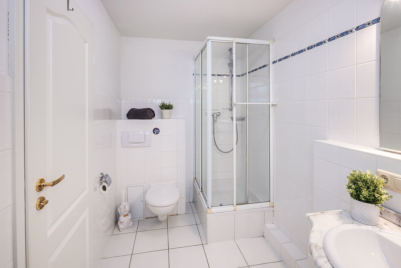 Половина двухквартирного жилого дома с 5 комнатами | München-Trudering | 70269 | ...Duschbad