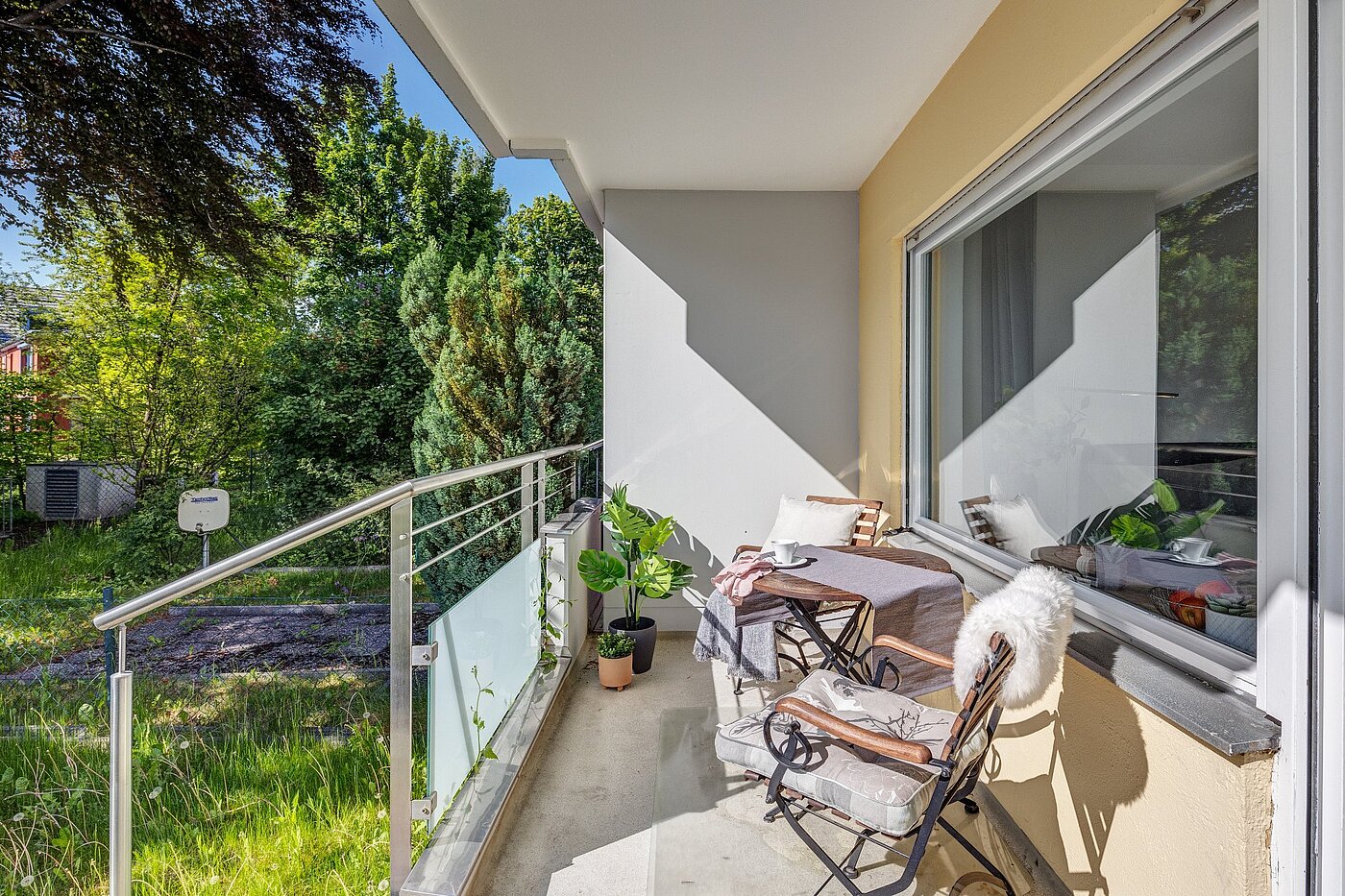 Квартира в многоэтажно доме с 1 комнатная | München-Freimann | 2105ML4 | Loggia  zum Garten...