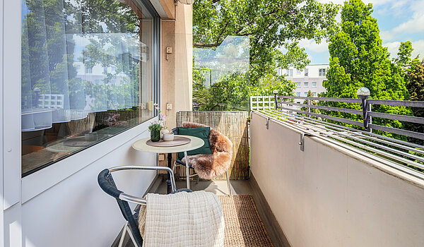 Квартира в многоэтажно доме с 2 комнатами | München-Sendling-Westpark | 70413 | ...schönem Balkon...