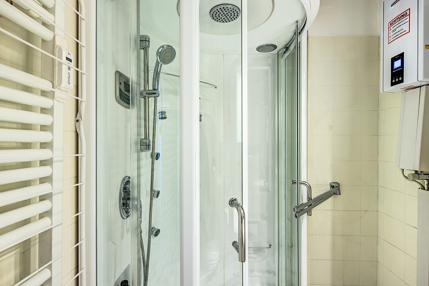 Высокий первый этаж с 1 комнатная | München-Bogenhausen | 70301 | Dusche