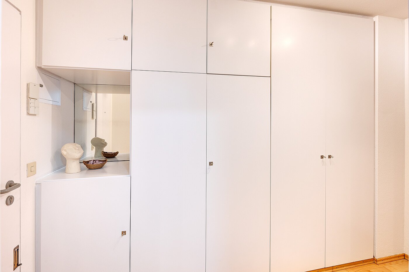 Квартира в многоэтажно доме с 1 комнатная | München-Maxvorstadt | 70132 | Viel Stauraum