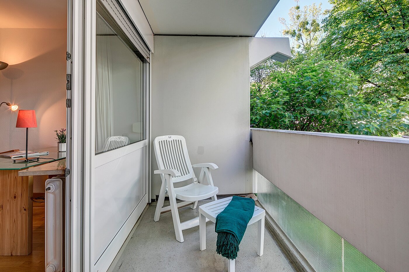 Высокий первый этаж с 1 комнатная | München-Neuhausen | 1911ML10 | Großer Balkon