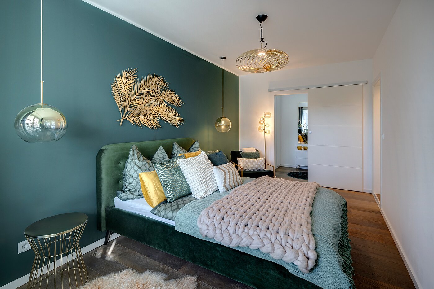 Квартира в многоэтажно доме с 3 комнатами | München-Sendling | 70167 | Schlafzimmer...