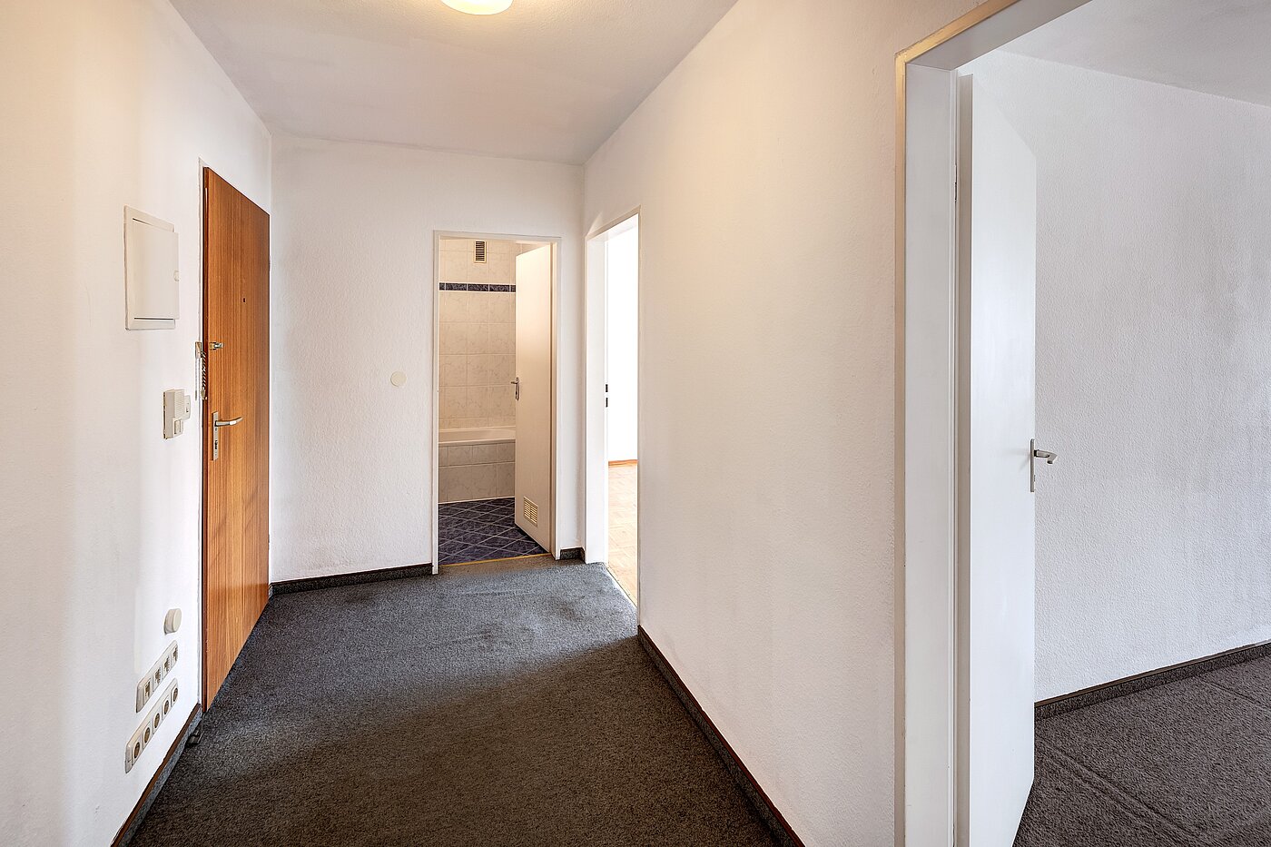 Квартира в многоэтажно доме с 2 комнатами | München-Freimann | 70158 | Großzügige Diele...