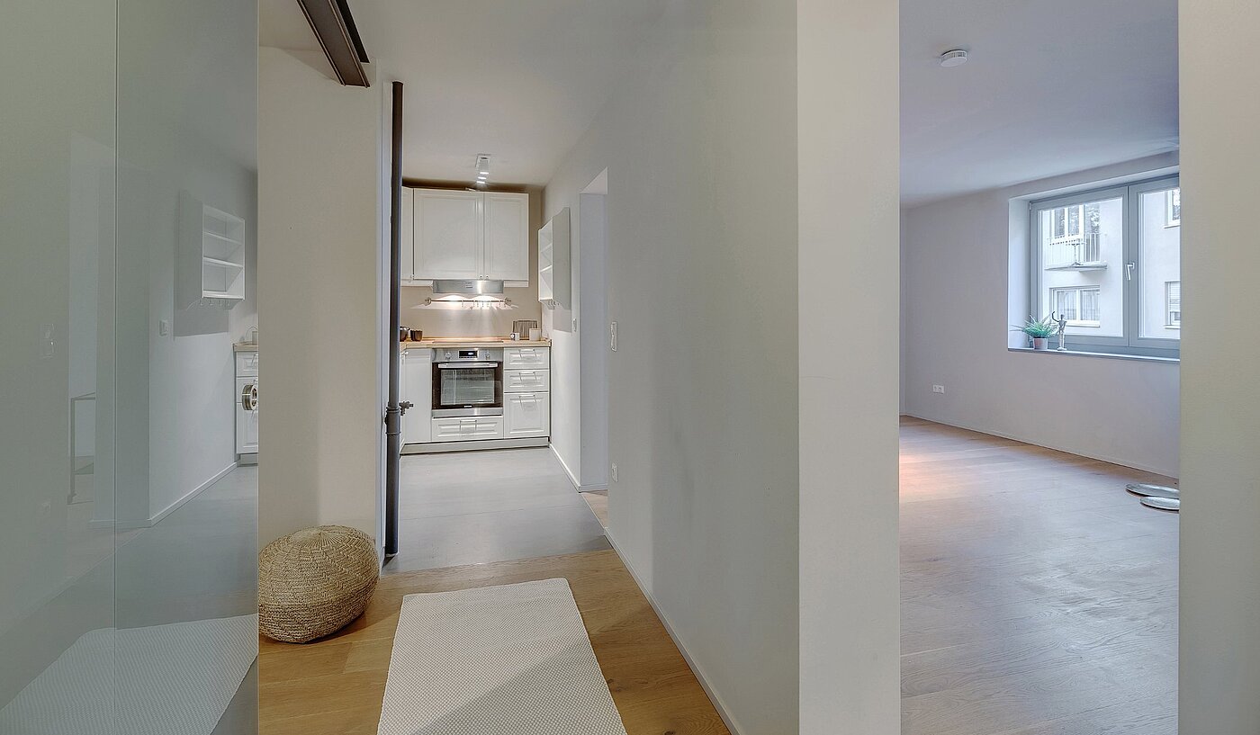 Высокий первый этаж с 2 комнатами | München-Lehel | 2012ML1 | Zugang zu allen Räumen