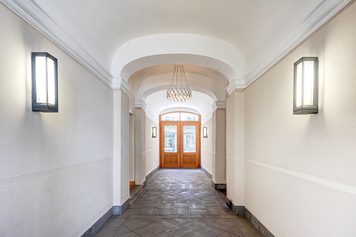 Плоский с 1.5 комнатами | München-Lehel | 70149 | Hauseingang