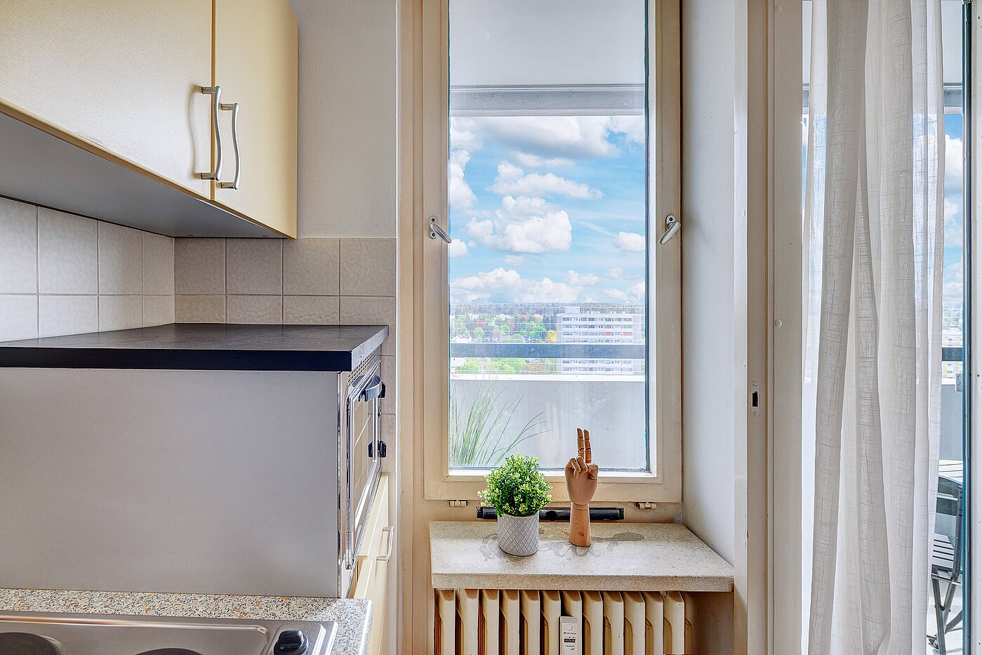 Квартира в многоэтажно доме с 1 комнатная | München-Solln | 2201ML92 | Küche mit Fenster