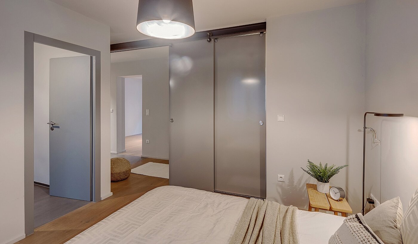 Высокий первый этаж с 2 комнатами | München-Lehel | 2012ML1 | ...mit Schiebetür...