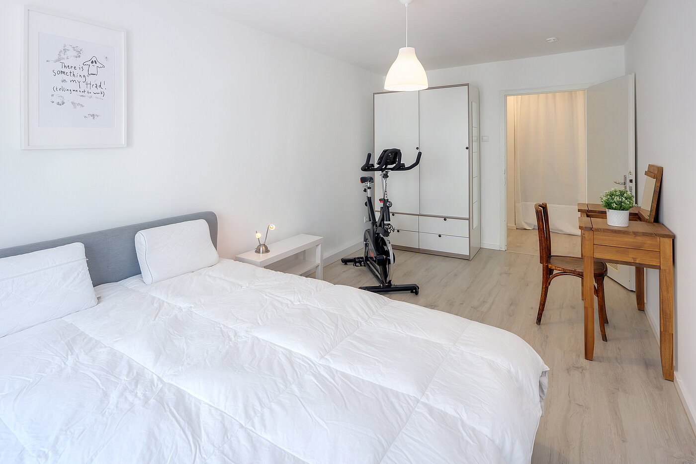 Квартира в многоэтажно доме с 2 комнатами | München-Sendling | 70414 | Kleiderschrank