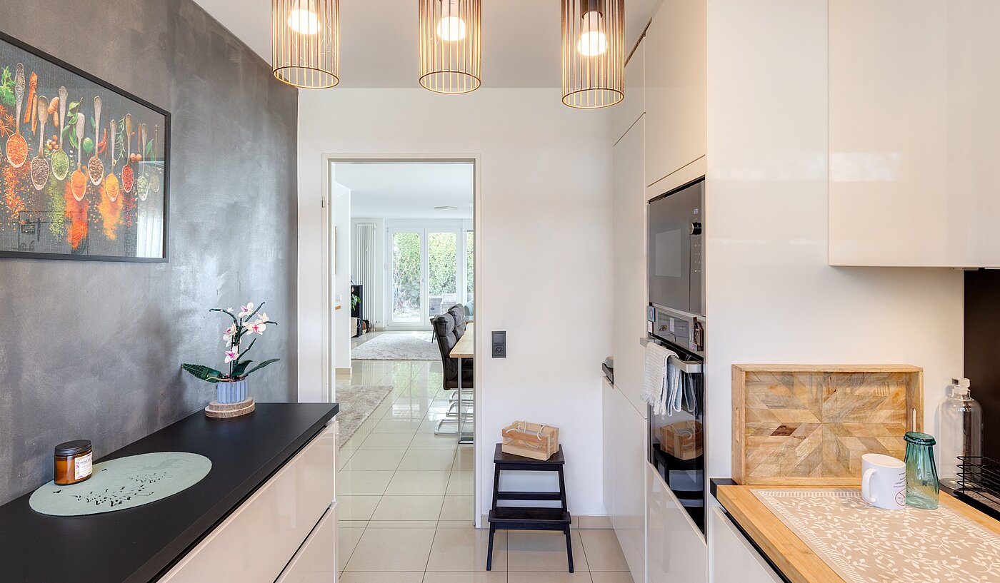 Половина двухквартирного жилого дома с 5 комнатами | Unterföhring | 70119 | Blick zum Wohnen