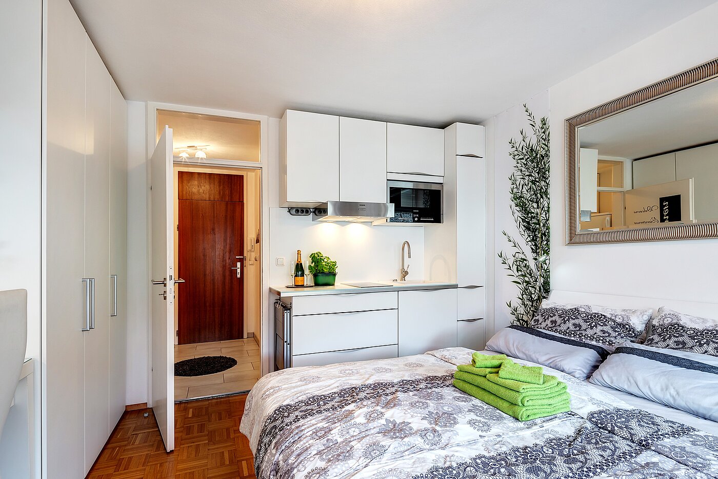 Квартира в многоэтажно доме с 1 комнатная | 700322 | Praktische & moderne Einrichtung