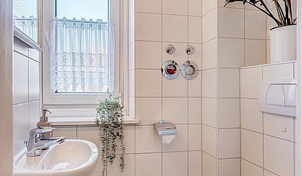 Квартира в многоэтажно доме с 3 комнатами | München-Bogenhausen | 2112ML3 | separate Toilette