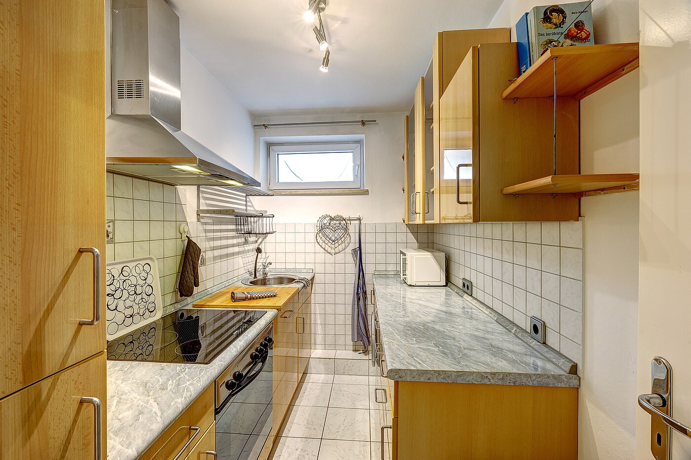 Квартира в многоэтажно доме с 2 комнатами | München-Milbertshofen | 701801 | Voll ausgestattete...