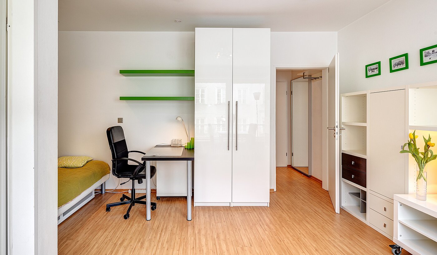 Apartment с 1 комнатная | München-Haidhausen | 70242 | Arbeiten