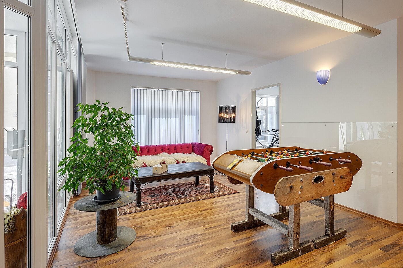 Büro с 9 комнатами | Weilheim in Oberbayern | 2108ML44 | Freizeitecke