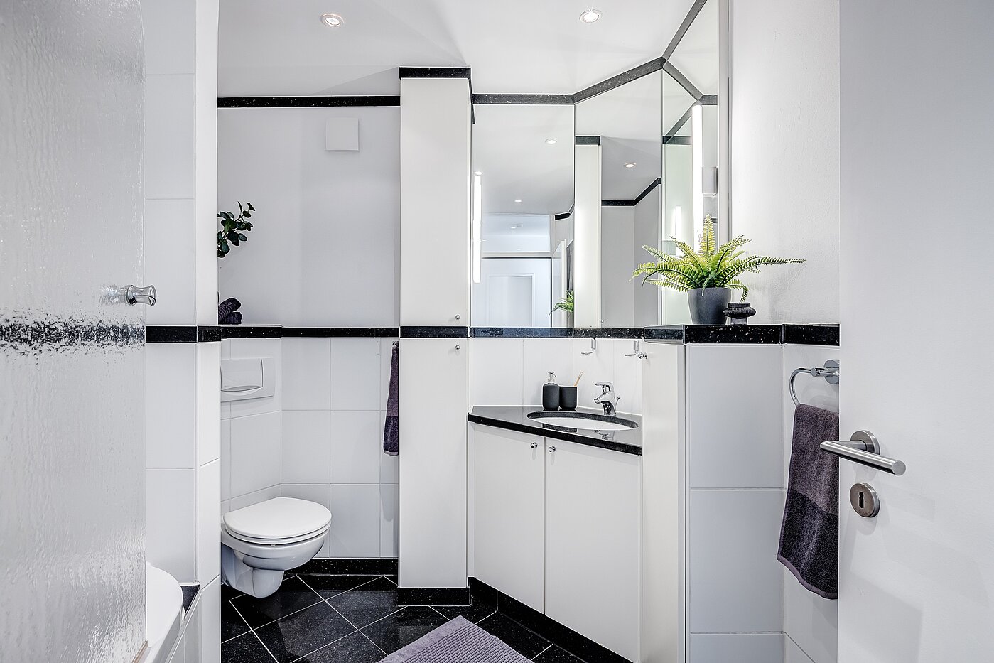 Квартира в многоэтажно доме с 3 комнатами | München-Schwabing | 2202ML12 | Exklusives Designerbad...
