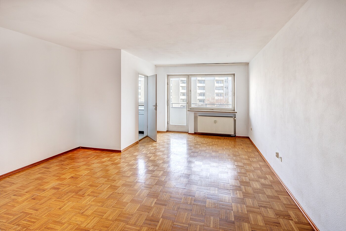 Квартира в многоэтажно доме с 2 комнатами | München-Freimann | 70158
