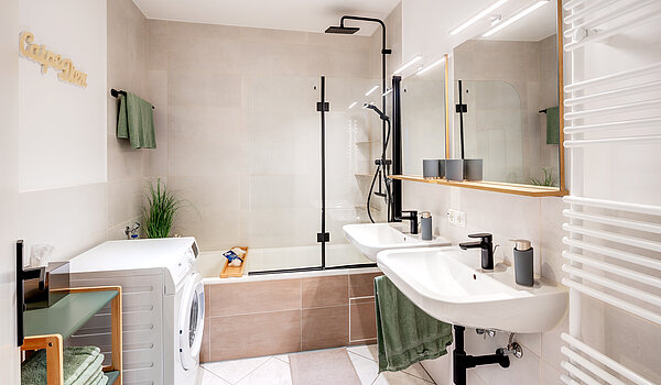 Квартира в многоэтажно доме с 3 комнатами | Unterhaching | 70421 | ...mit Waschmaschine