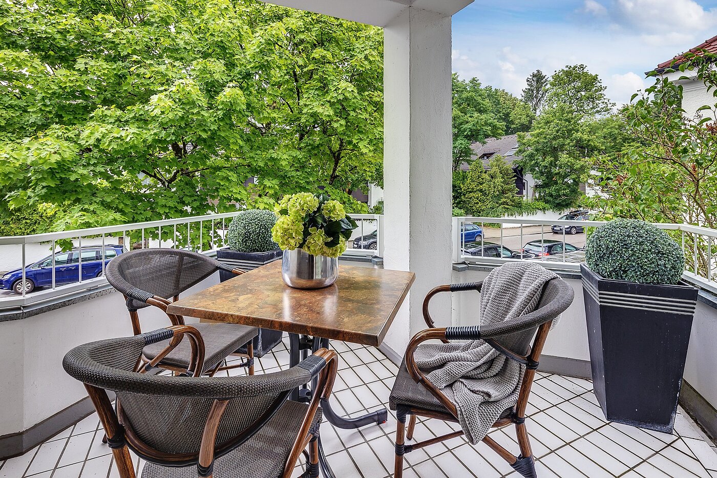 Квартира в многоэтажно доме с 3 комнатами | München-Harlaching | 2108ML3 | ...zum Balkon