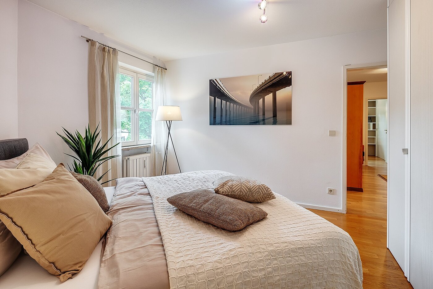 Квартира в многоэтажно доме с 3 комнатами | München-Harlaching | 2108ML3 | ...mit großem Kleiderschrank