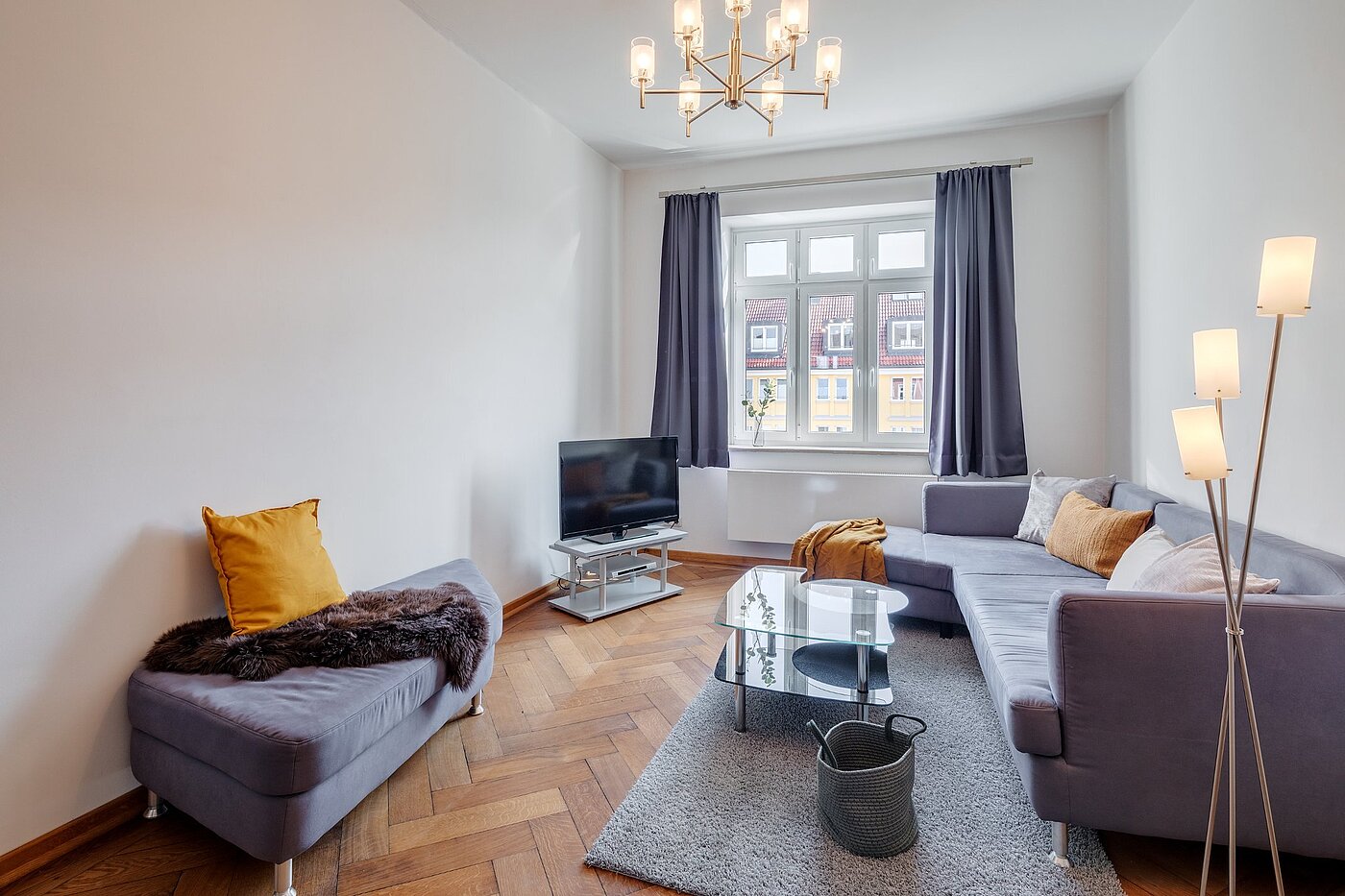 Квартира в многоэтажно доме с 5 комнатами | München-Au | 2009ML3 | Geräumiges Wohnzimmer...