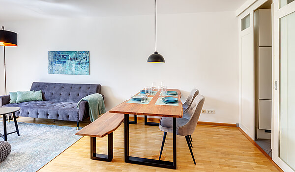 Квартира в многоэтажно доме с 2 комнатами | Haar | 70426 | ...und Essbereich