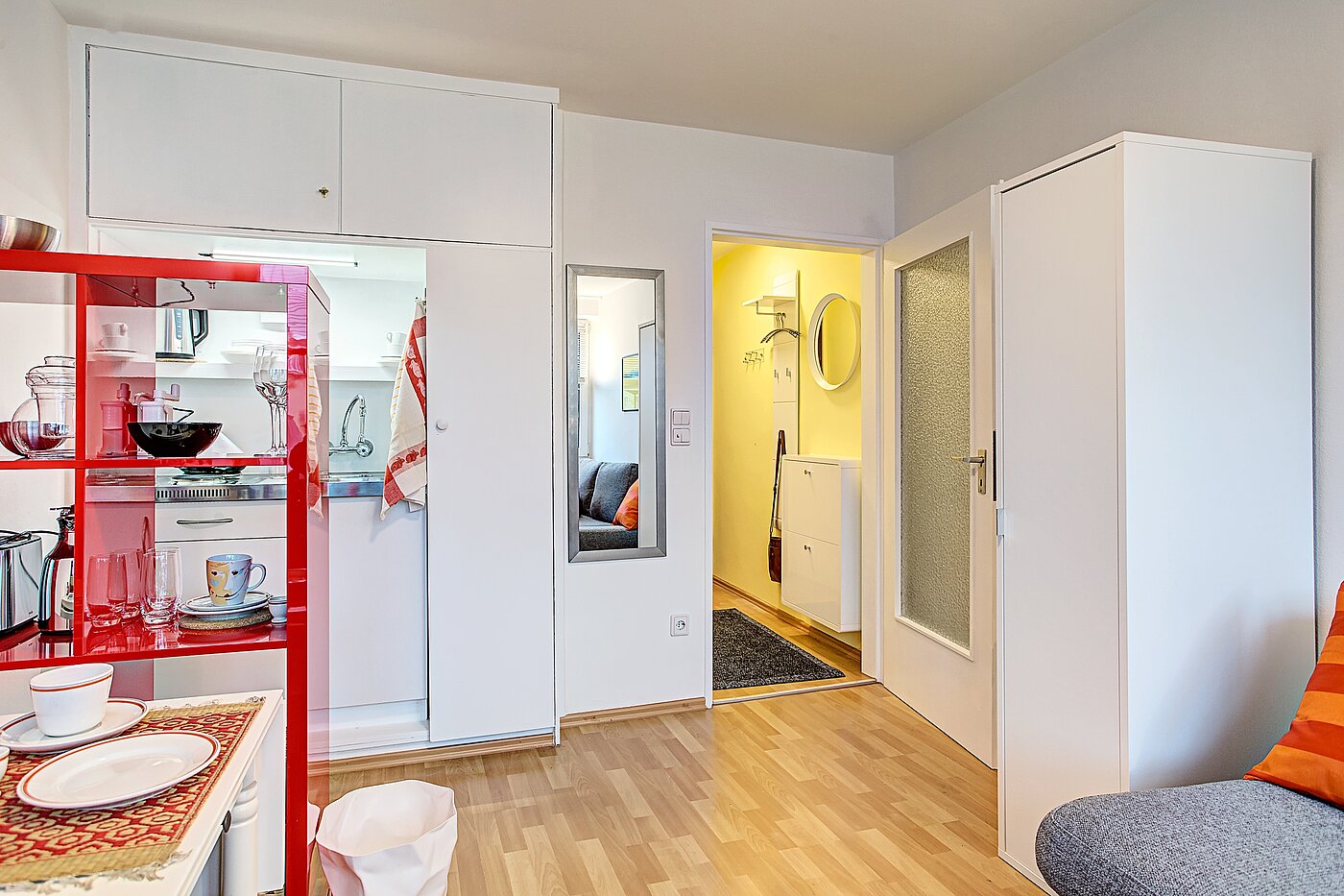 Apartment с 1 комнатная | München-Ludwigsvorstadt | 70469 | Blick zur Diele...