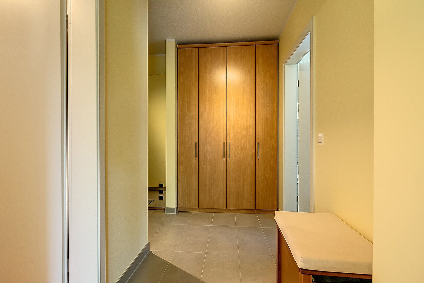 Квартира в многоэтажно доме с 2 комнатами | München-Milbertshofen | 2004ML3 | mit Einbauschrank