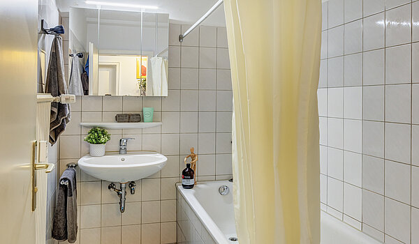 Квартира в многоэтажно доме с 3 комнатами | München-Trudering | 70443 | Badezimmer