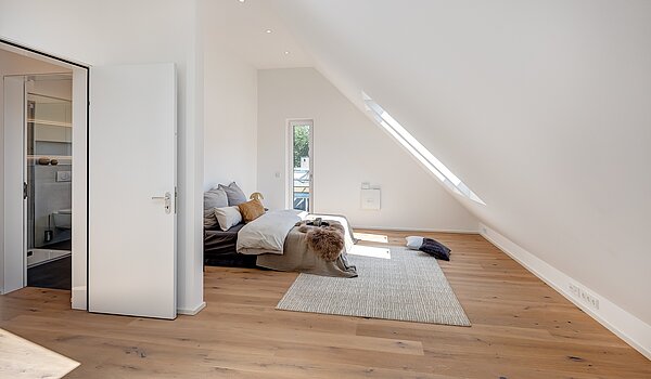 Дуплекс с 4 комнатами | München-Obermenzing | 701553 | Großzügiges Schlafzimmer...