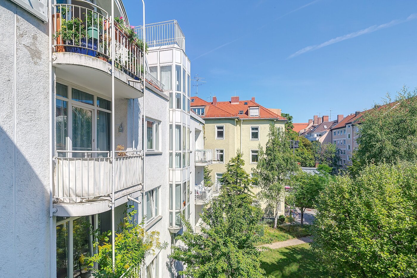 Квартира в многоэтажно доме с 1 комнатная | München-Lehel | 2001ML10 | Ruhiger Innenhof
