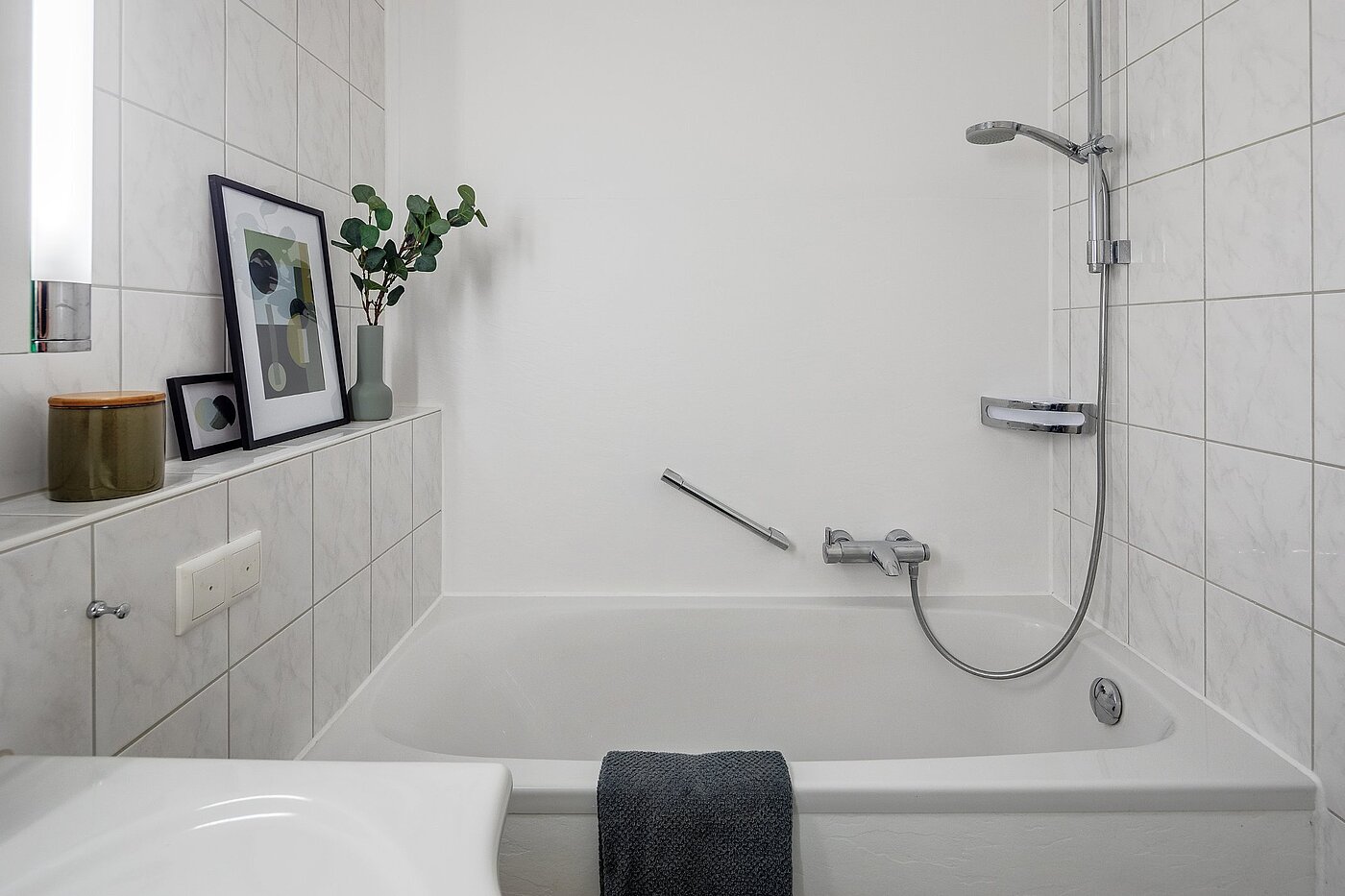 Квартира в многоэтажно доме с 3 комнатами | München-Harlaching | 1908ML6 | ... Badewanne