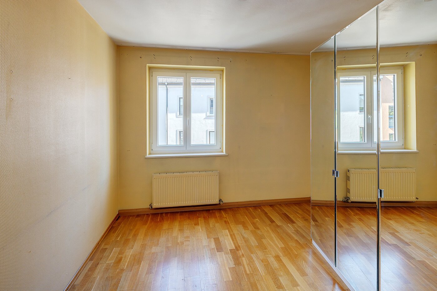 Квартира в многоэтажно доме с 2 комнатами | 70075 | Helles Schlafzimmer...