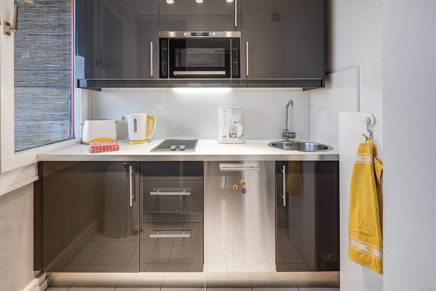 Квартира в многоэтажно доме с 1 комнатная | München-Laim | 70175 | Küche...